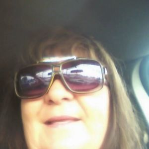 Meet your Posher, Tom